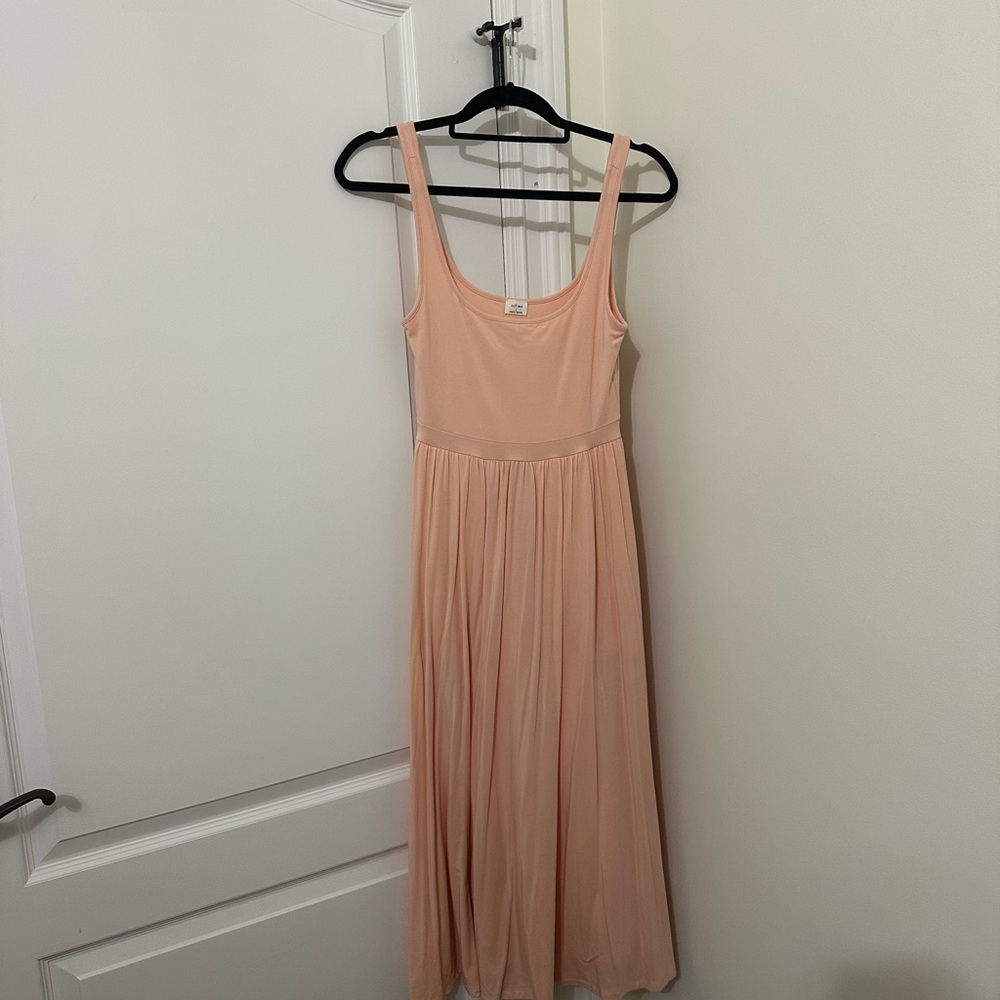Aritzia Wilfred Soft Peach Midi Dress Size S